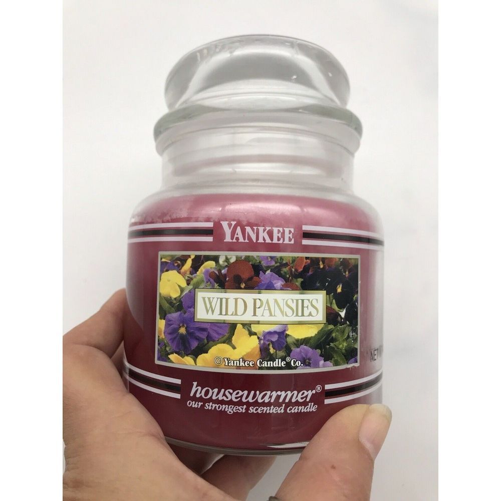 Yankee Candle Wild Pansies Jar Candle Black Band Label Housewarmer 14.5 oz